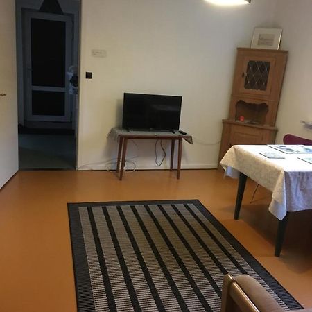Roligt Centralt Beliggende Lejlighed I Торсхавн Экстерьер фото